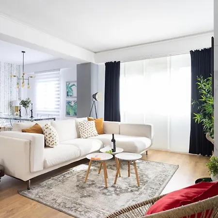 Home2book Cruz Center Beauty Design