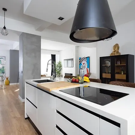 Home2book Cruz Center Beauty Design Apartment *
