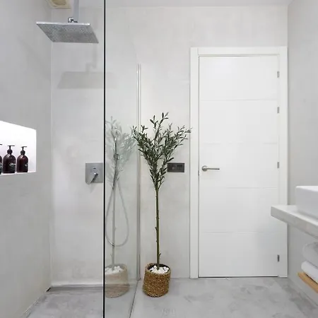 Home2book Cruz Center Beauty Design Apartment *